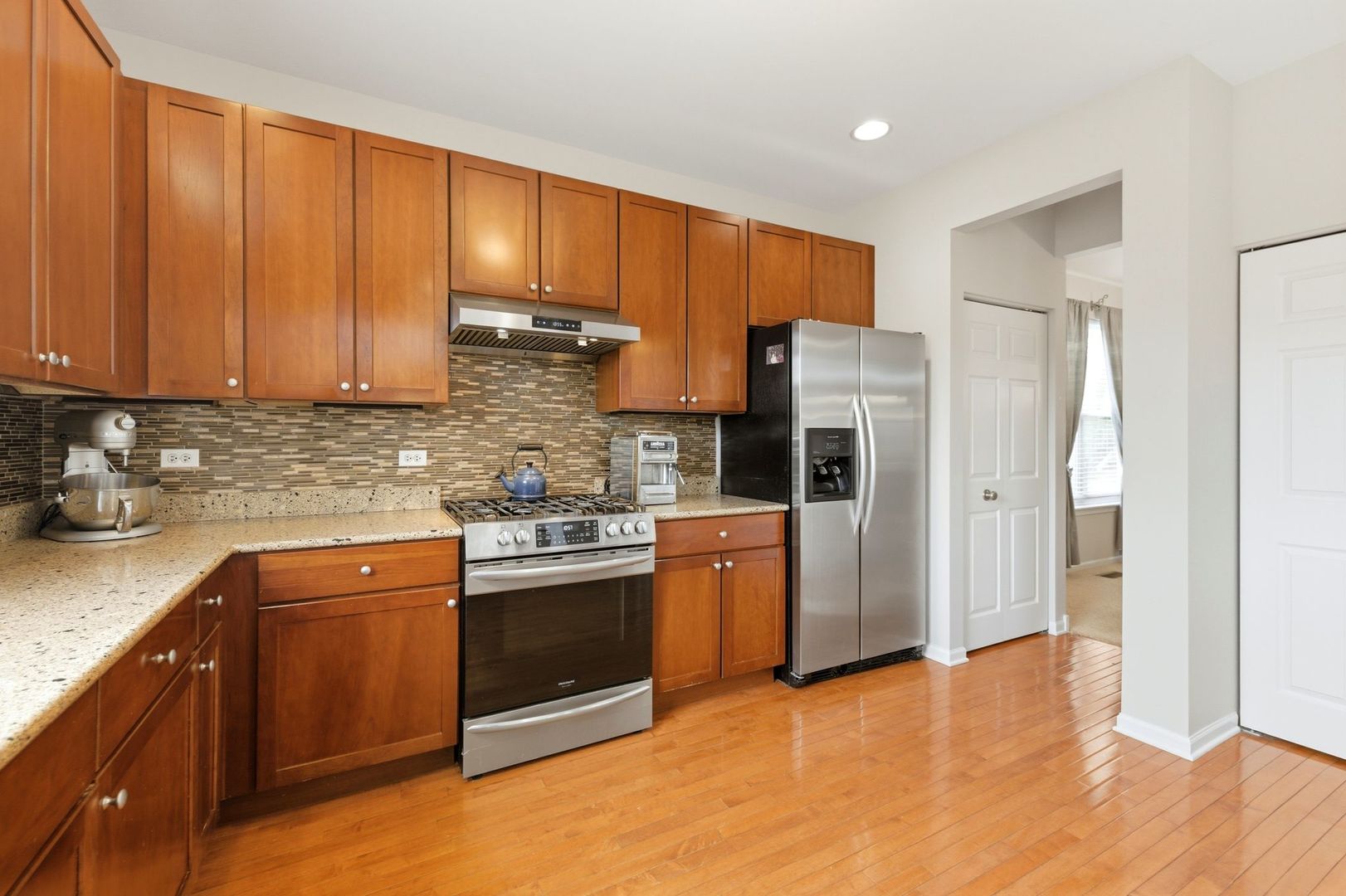 2915 Kelly Drive Elgin, IL 60124 - Photo 14 of 40