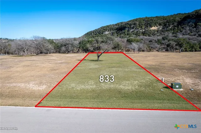 $499,500 | 833 Bingham Lane, New Braunfels, TX 78132