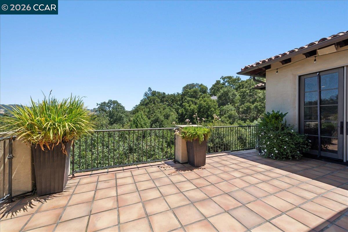 820 Acalanes Road Lafayette, CA 94549 - Photo 32 of 99