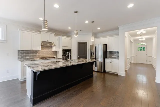 $5,500 | 11760 Stratham Drive, Alpharetta, GA 30009