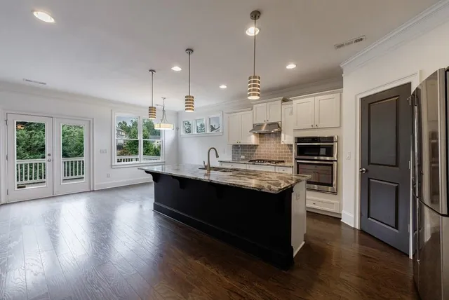 $5,500 | 11760 Stratham Drive, Alpharetta, GA 30009