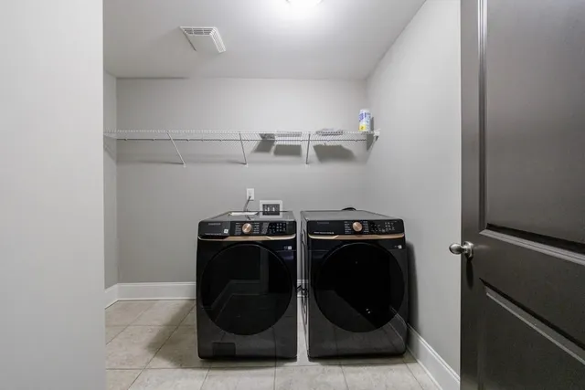 $5,500 | 11760 Stratham Drive, Alpharetta, GA 30009