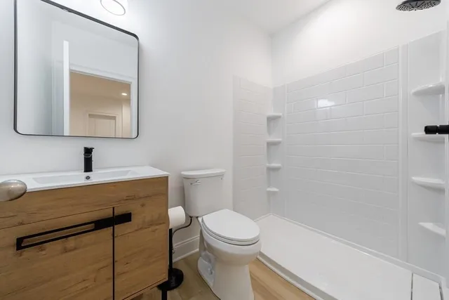 $5,500 | 11760 Stratham Drive, Alpharetta, GA 30009