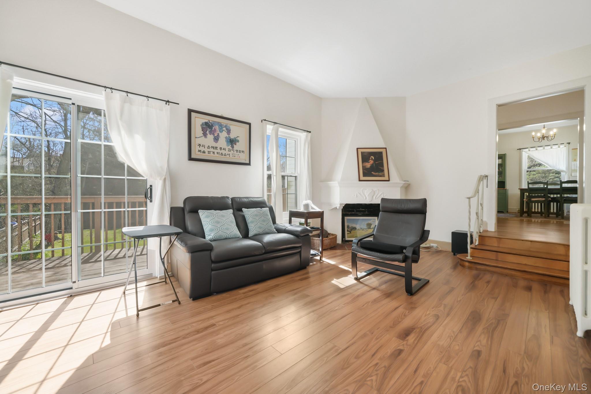68 Avondale Road Yonkers, NY 10710 - Photo 5 of 29