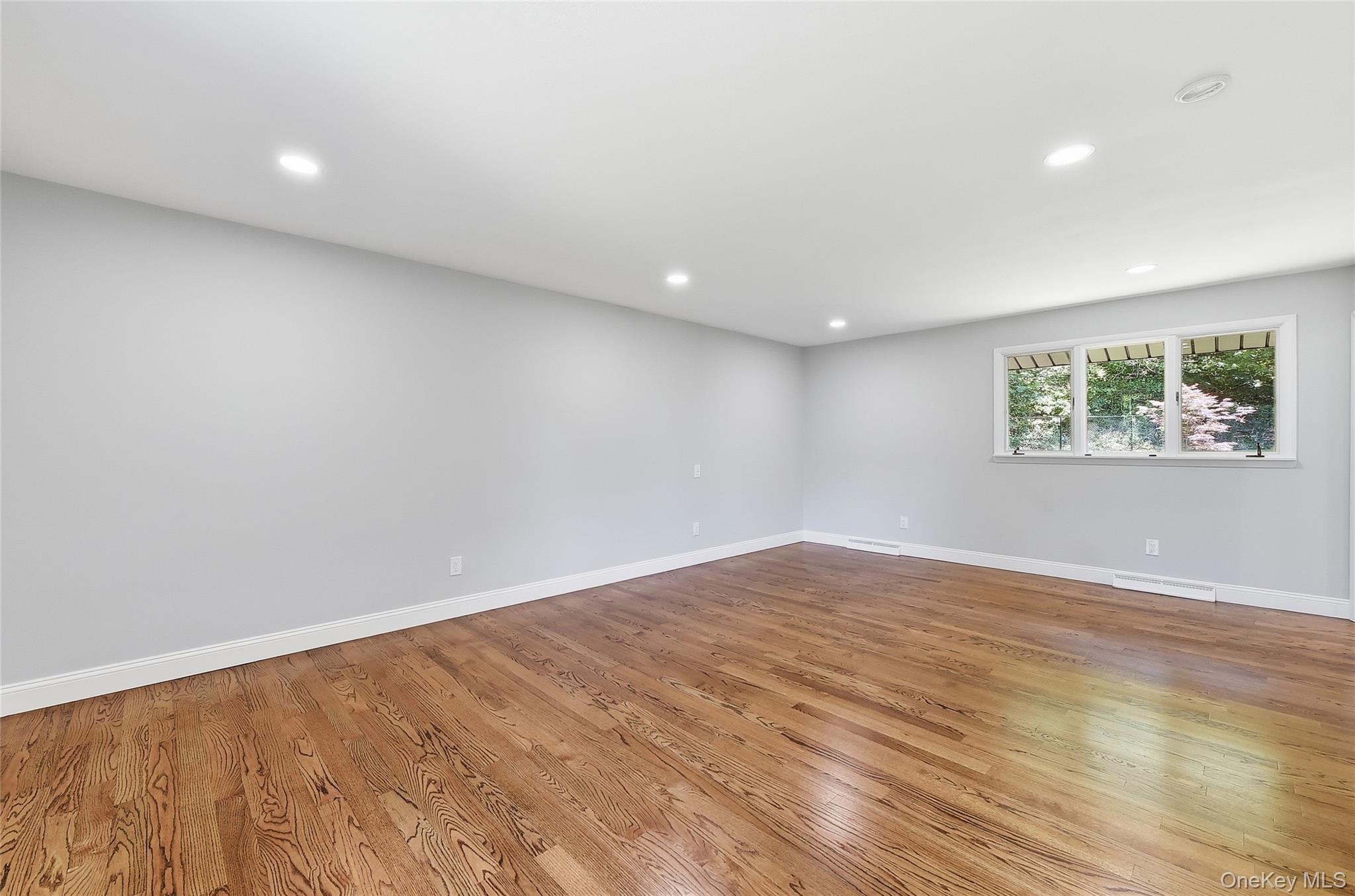 475 North Riverside Road Highland, NY 12528 - Photo 32 of 49