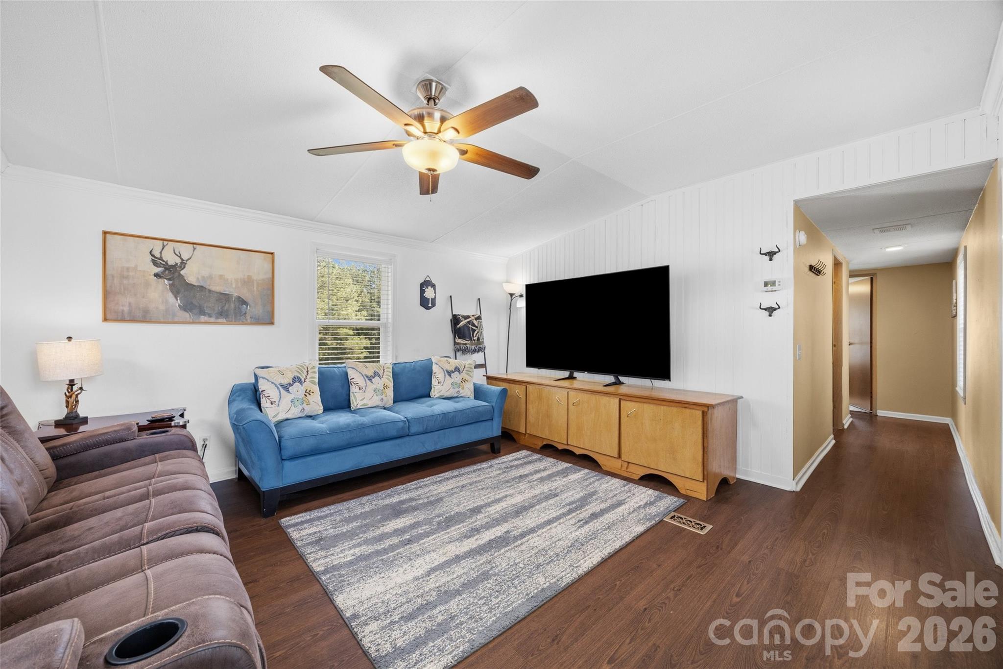 821 Nancys Place Chester, SC 29706 - Photo 4 of 26 a living room with furniture and a flat screen tv