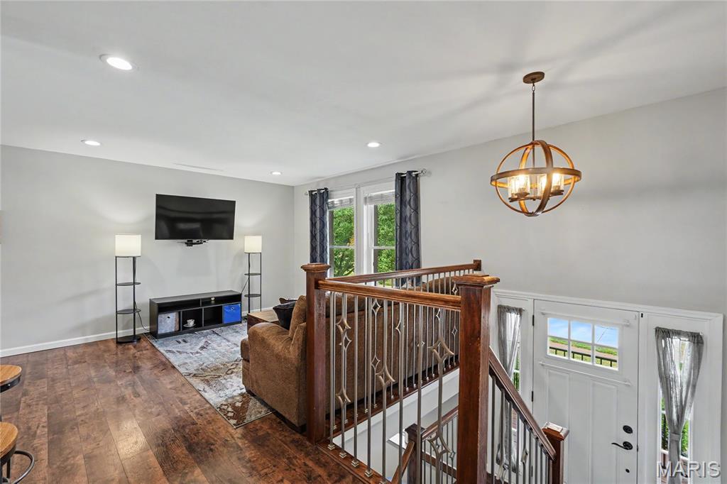 1564 Park Ridge Lane Arnold, MO 63010 - Photo 4 of 30