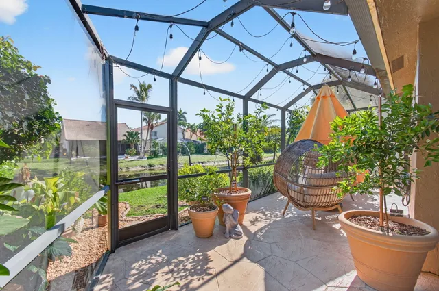 $649,999 | 21400 Millbrook Court, Boca Raton, FL 33498