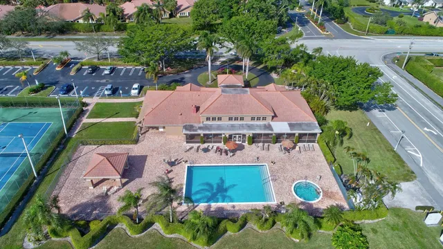 $649,999 | 21400 Millbrook Court, Boca Raton, FL 33498