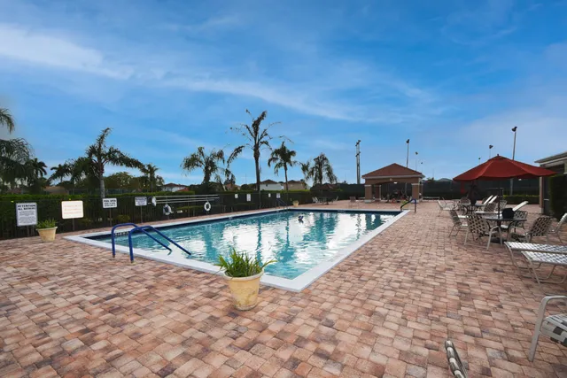 $649,999 | 21400 Millbrook Court, Boca Raton, FL 33498