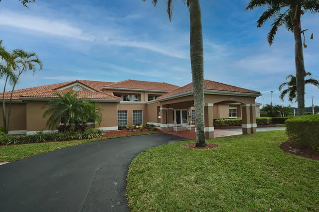 $649,999 | 21400 Millbrook Court, Boca Raton, FL 33498