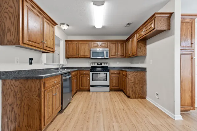 $240,000 | 2003 Cedar Creek Drive, Rossville, GA 30741