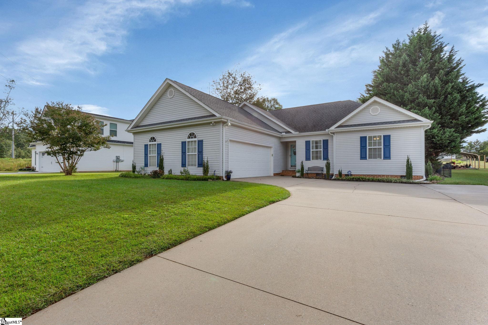 157 Lemon Creek Drive Lyman, SC 29365 - Photo 1 of 39