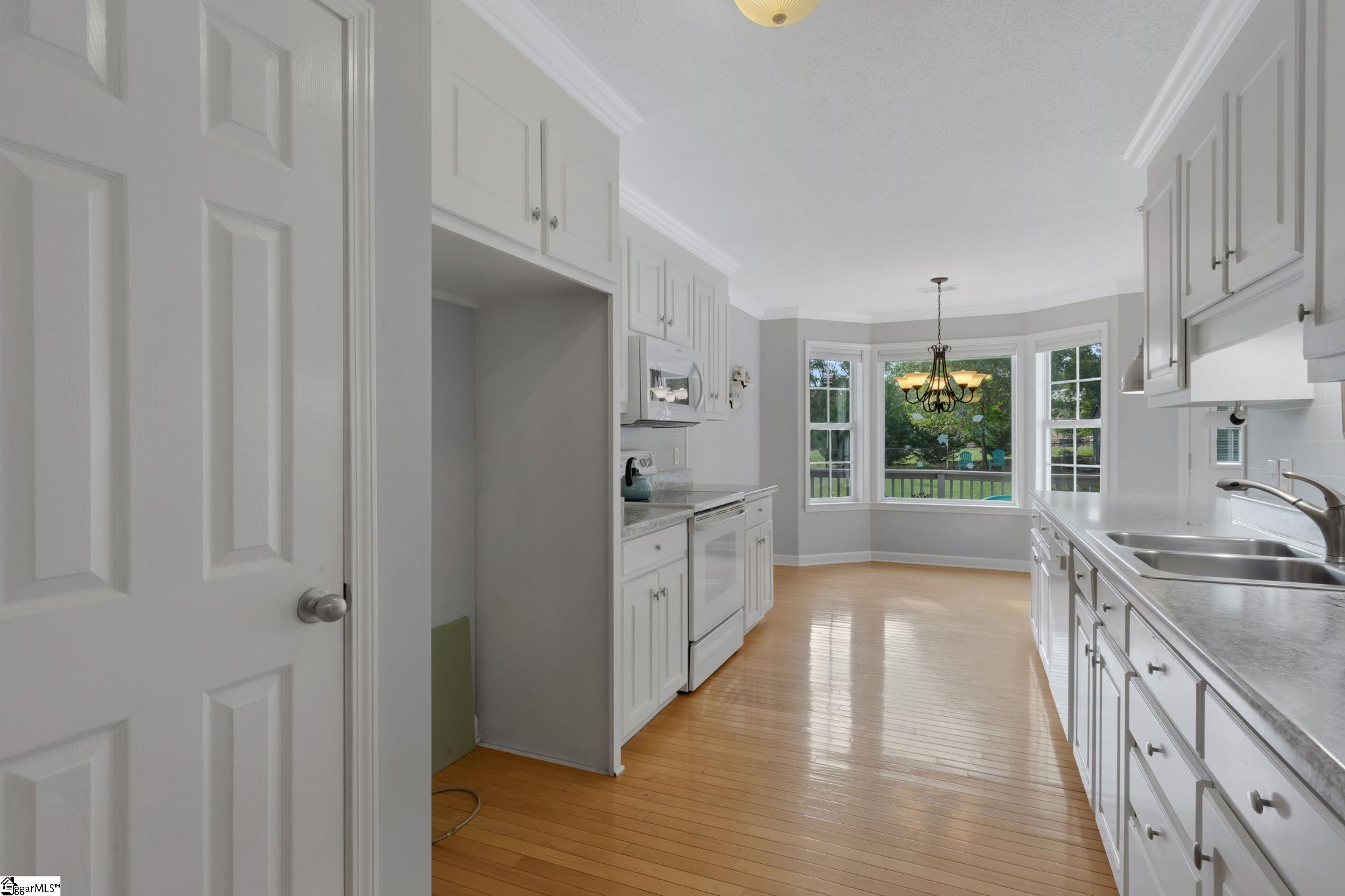 157 Lemon Creek Drive Lyman, SC 29365 - Photo 17 of 39