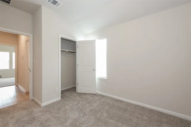 $1,905 | 1014 Round Bale Road, Hutto, TX 78634