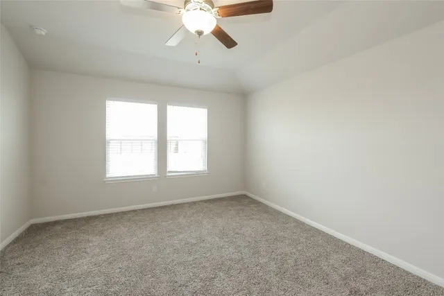 $1,905 | 1014 Round Bale Road, Hutto, TX 78634