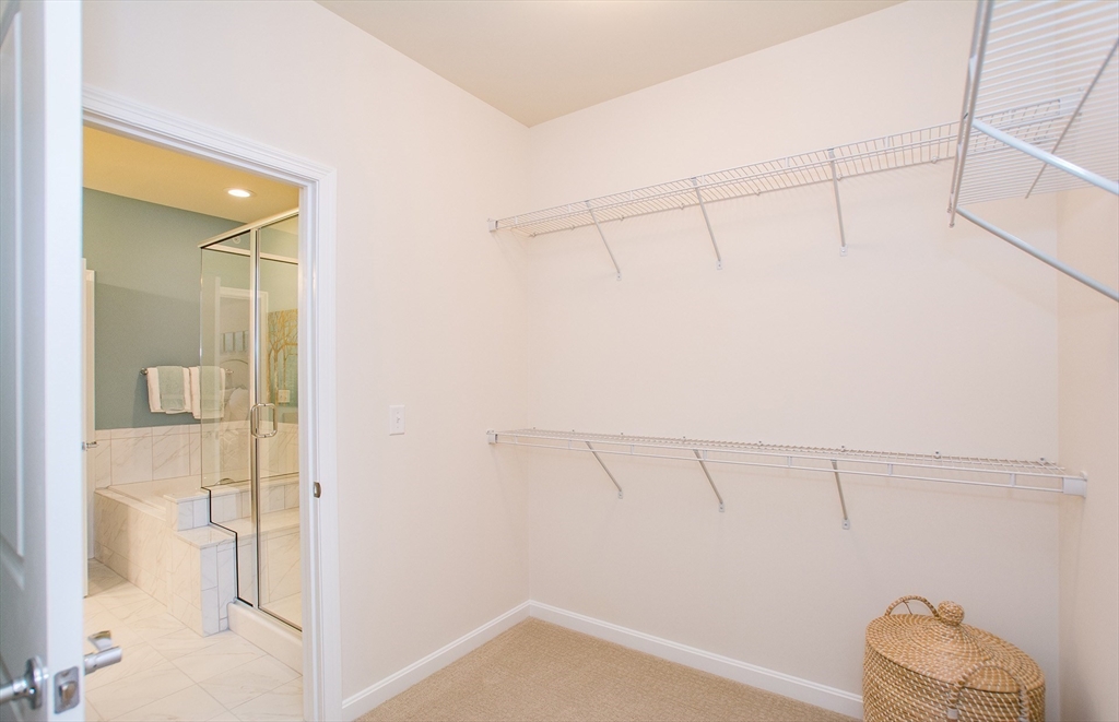 31 Sandtrap Circle, Unit 500 Walpole, MA 02081 - Photo 11 of 16