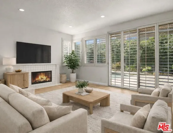 $8,750 | 2605 Country Lane, Westlake Village, CA 91361