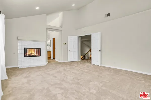 $8,750 | 2605 Country Lane, Westlake Village, CA 91361