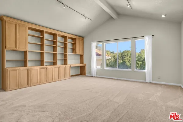 $8,750 | 2605 Country Lane, Westlake Village, CA 91361