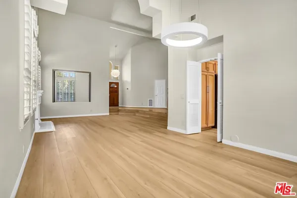 $8,750 | 2605 Country Lane, Westlake Village, CA 91361