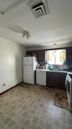 $2,650 | 15 Oak Neck Road, Unit 1, Barnstable, MA 02601