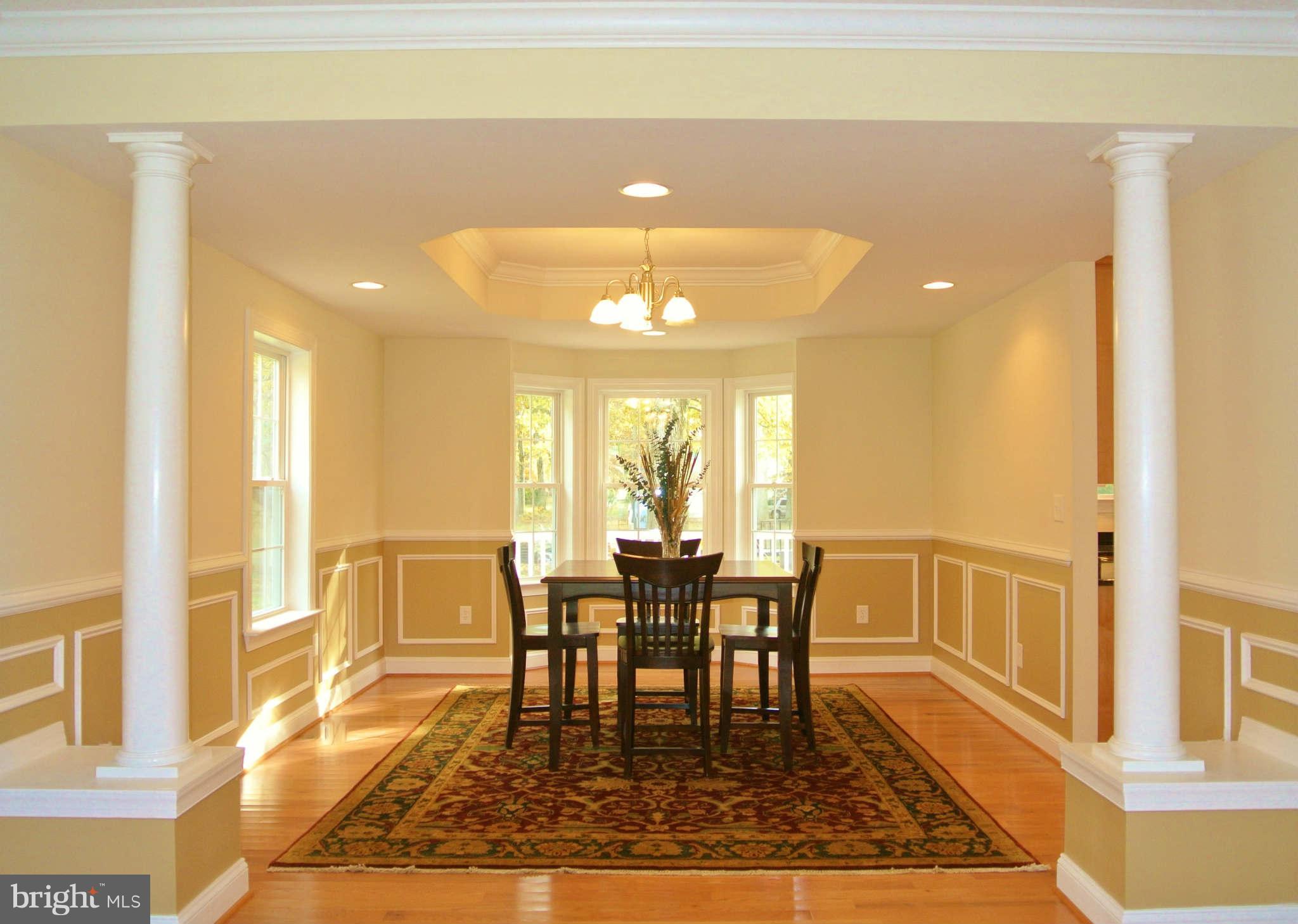 1825 Poplar Ridge Road Pasadena, MD 21122 - Photo 4 of 29 Dining Room