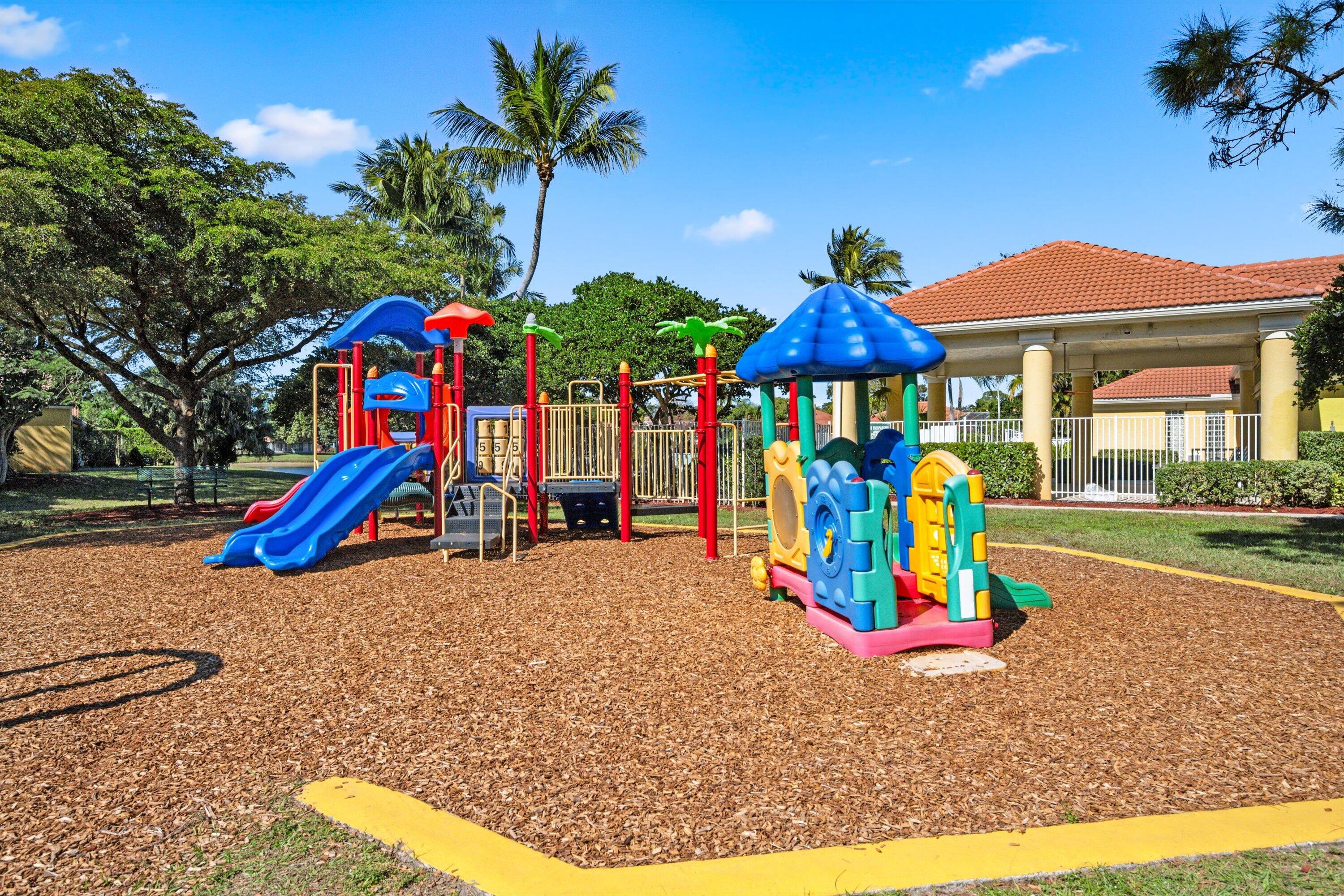 6058 Seminole Gardens Circle Riviera Beach, FL 33418 - Photo 36 of 47 6058 Seminole Gardens (33)