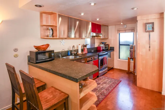 $3,800 | 1917 Alga Road, Unit B, Carlsbad, CA 92009