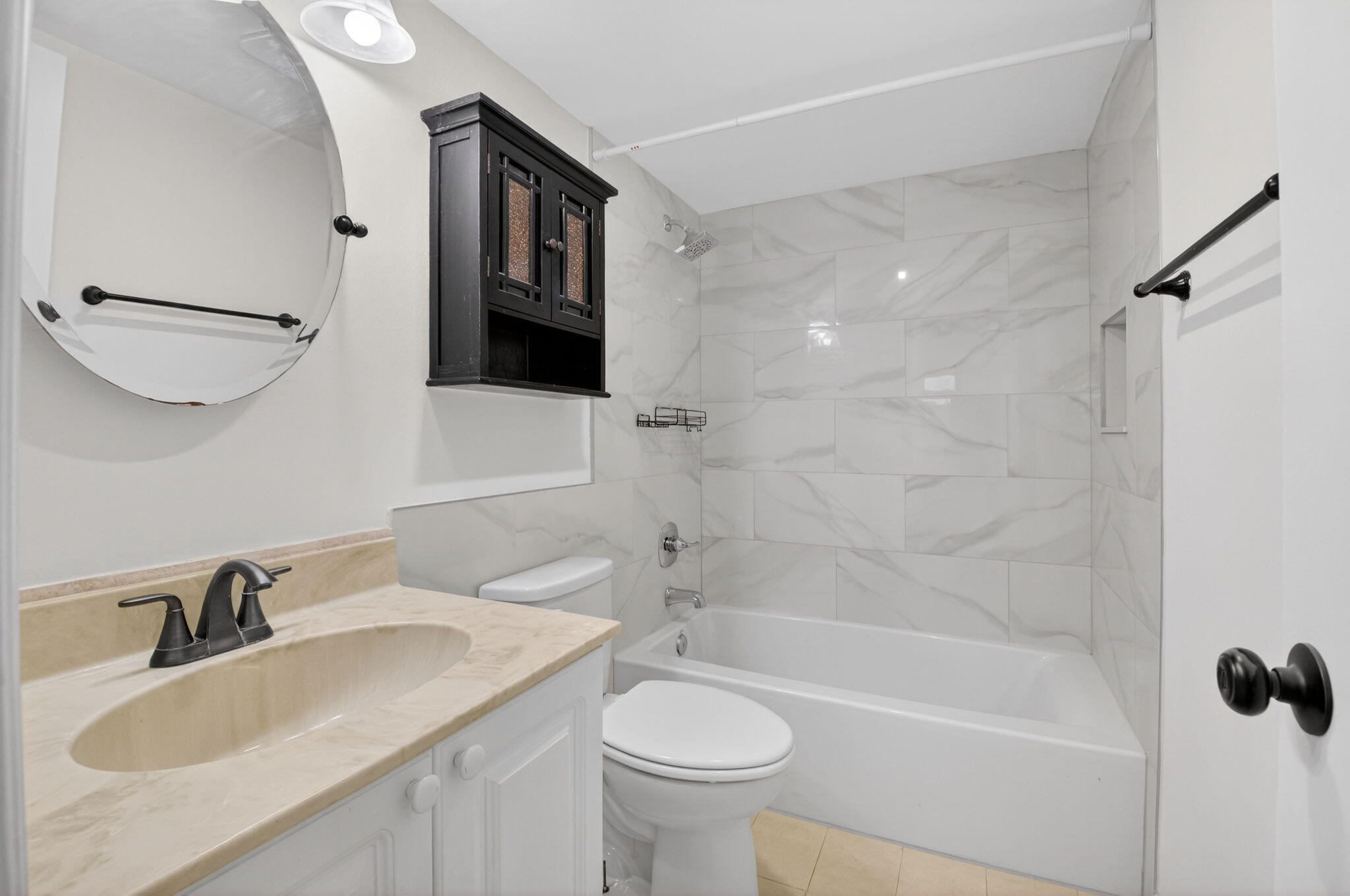 290 West Palmetto Park Road, Unit 204 Boca Raton, FL 33432 - Photo 14 of 17 19-web-or-mls-DSC_6855