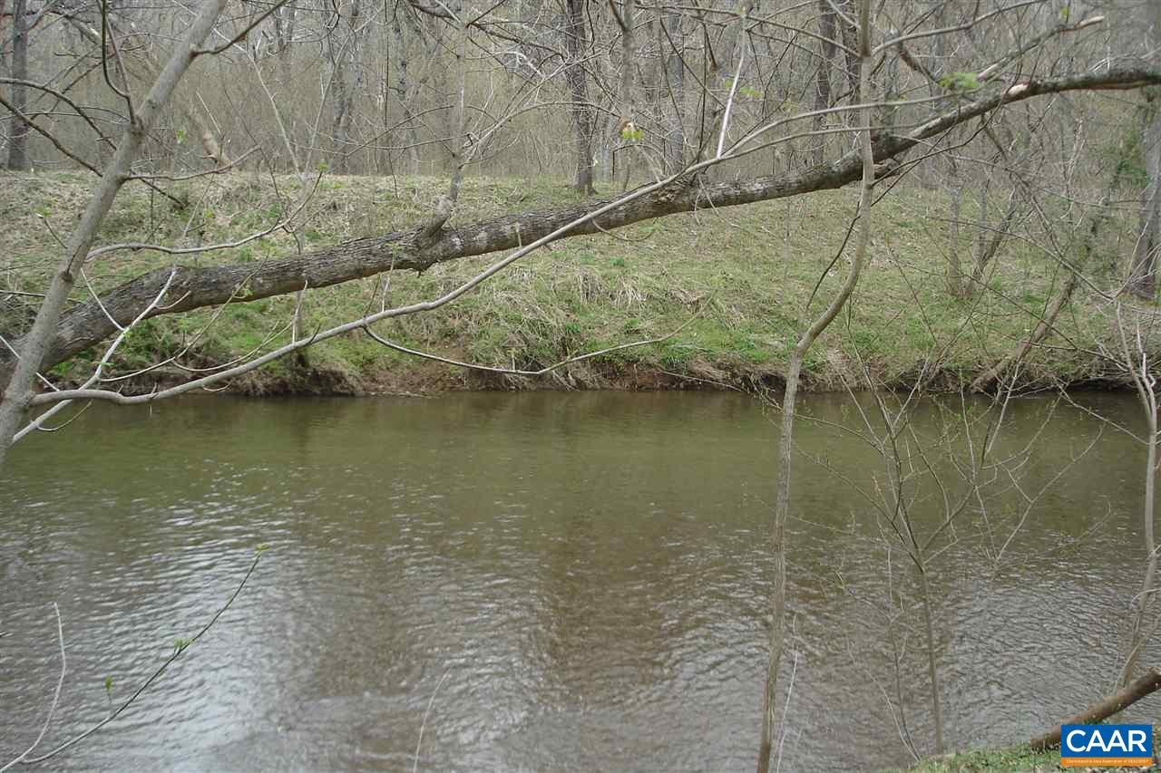470 Long Branch Road Amherst, VA 24521 - Photo 6 of 30 a view of lake