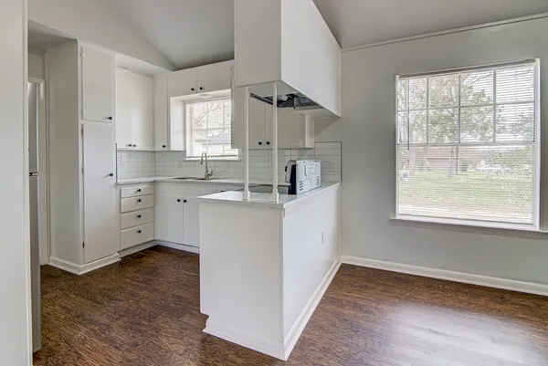 $1,595 | 5703 Gloucester Lane, Unit A, Austin, TX 78723