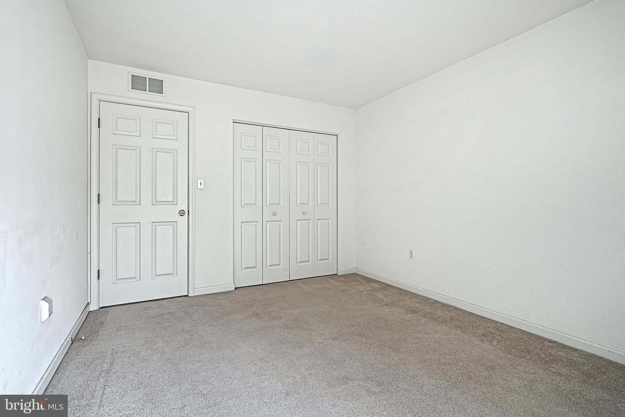 6812 Seneca Ridge Drive York, PA 17403 - Photo 17 of 22 Gallery Image 17
