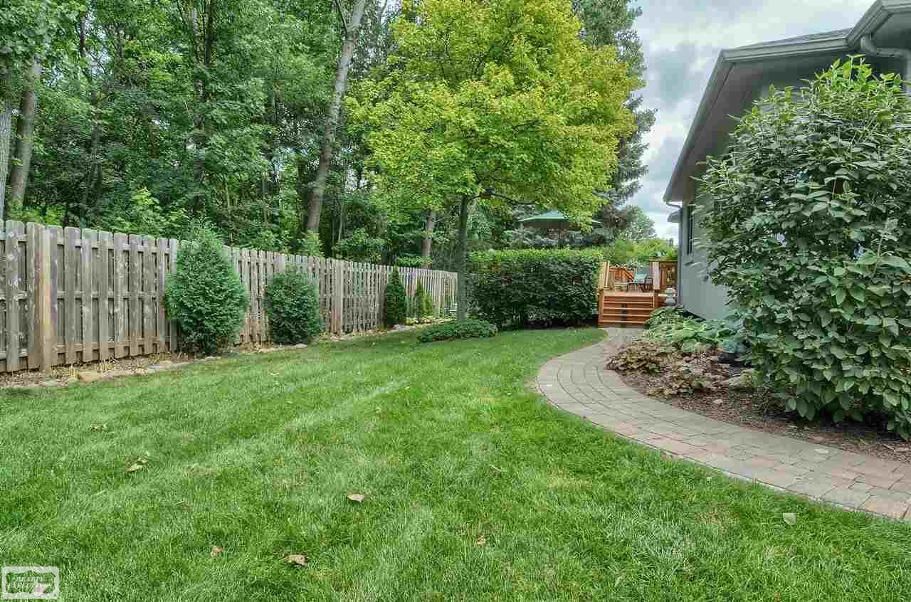 138 Regal Avenue Rochester, MI 48307 - Photo 4 of 30 31327779-3.JPG