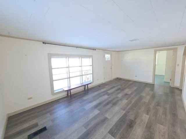 $299,900 | 11 Norris Street, Searsport, ME 04974