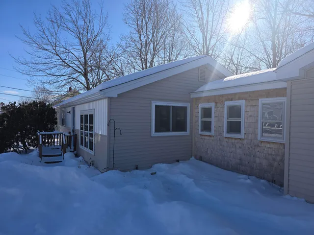 $299,900 | 11 Norris Street, Searsport, ME 04974