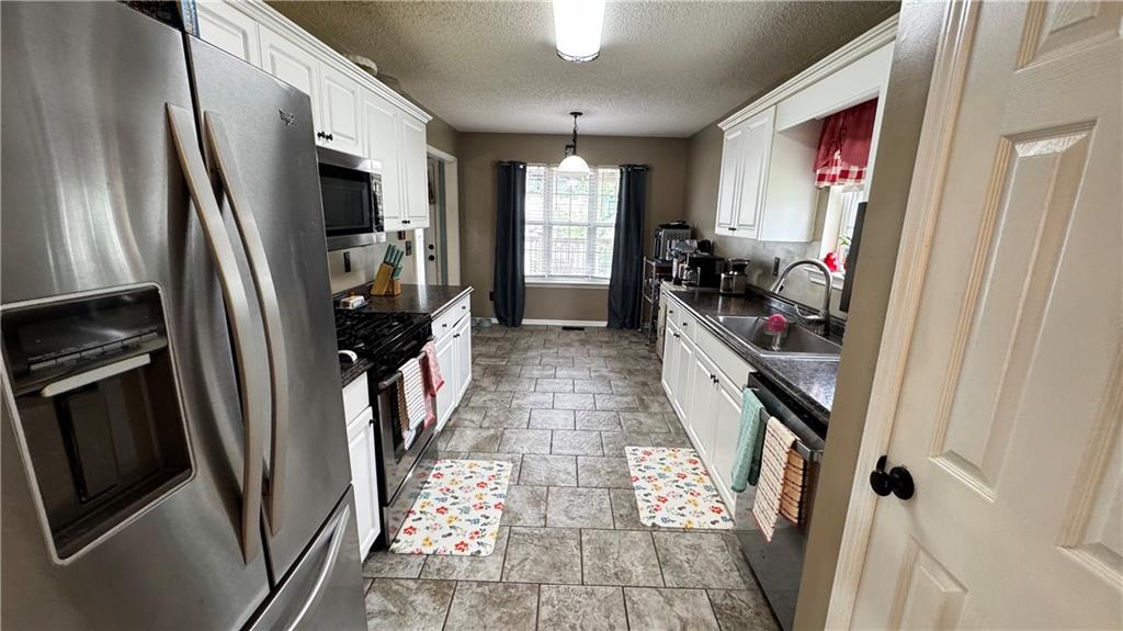 5202 Meadows Lake Pointe Powder Springs, GA 30127 - Photo 10 of 26