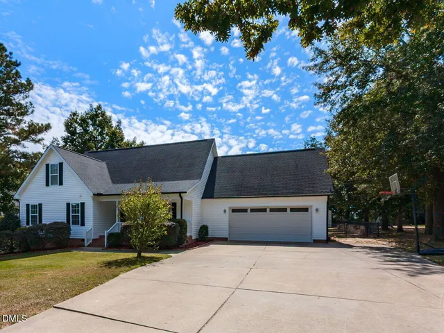 $399,900 | 61 Shepherd Drive, Benson, NC 27504