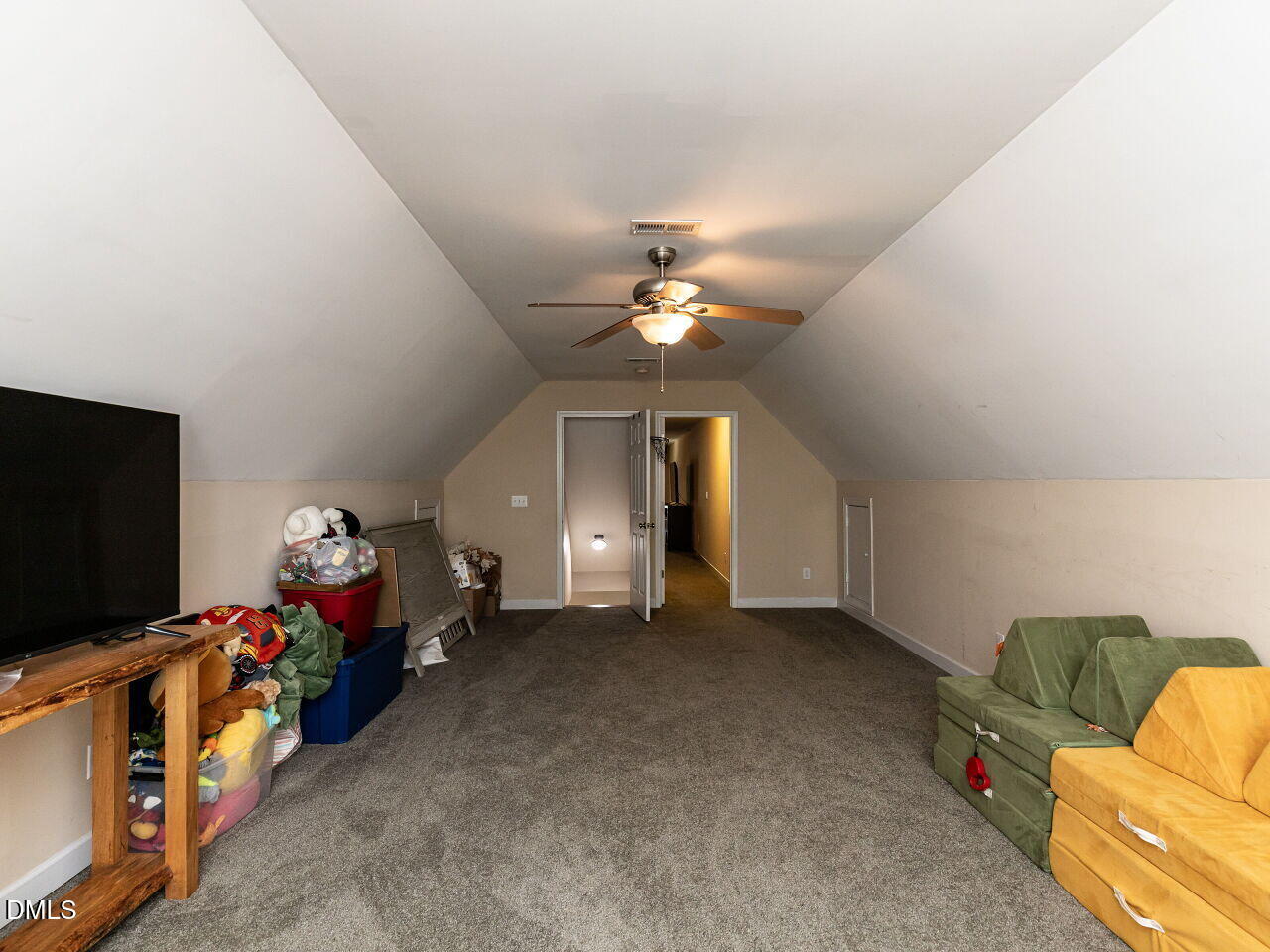 61 Shepherd Drive Benson, NC 27504 - Photo 24 of 32 024-1280x960-bonus-room