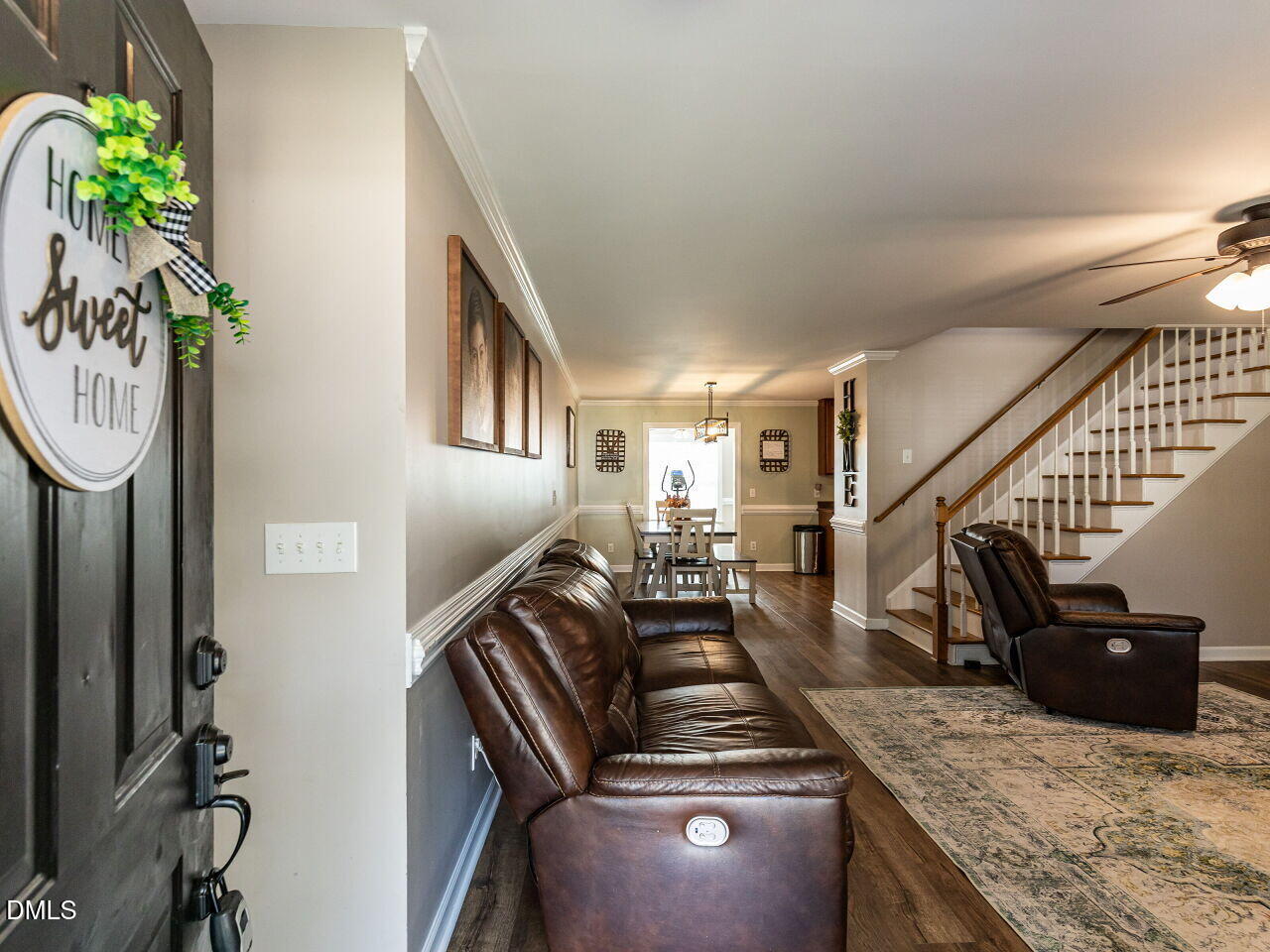 61 Shepherd Drive Benson, NC 27504 - Photo 4 of 32 004-1280x960-foyer-entry