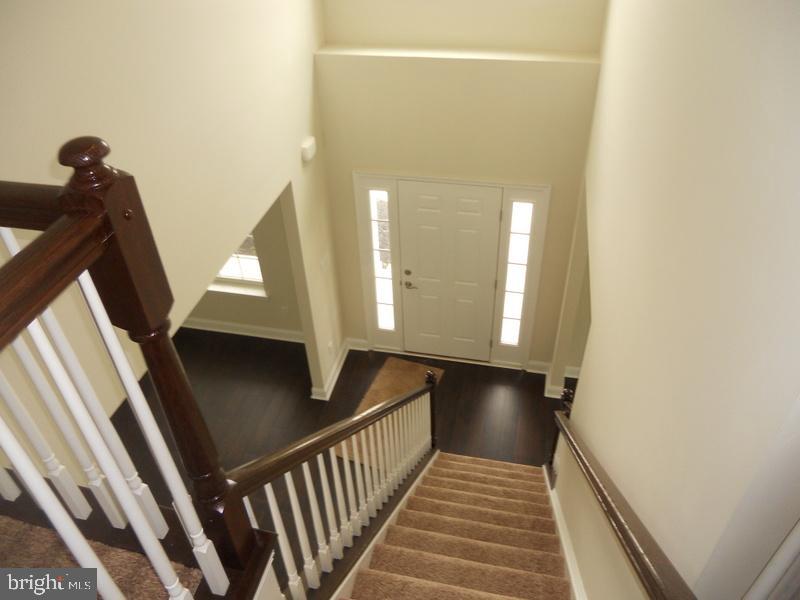 90 Kelly Driver Road Clementon, NJ 08021 - Photo 22 of 22 View of Foyer from Upper Level