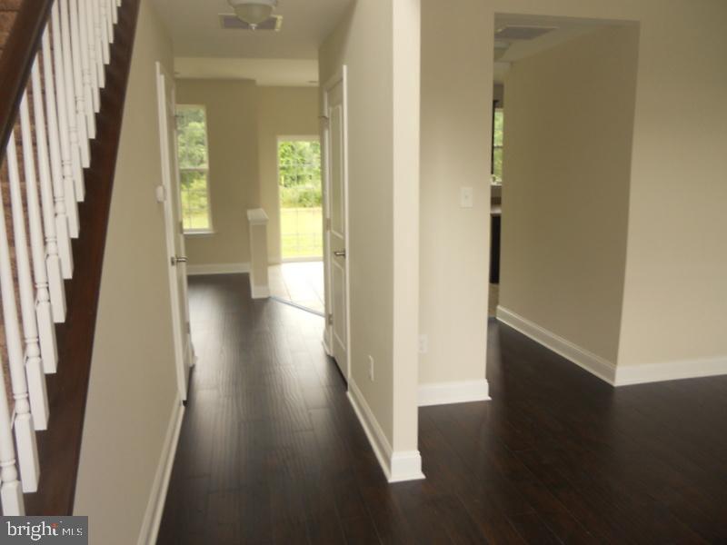 90 Kelly Driver Road Clementon, NJ 08021 - Photo 5 of 22 Hallway - Main Level