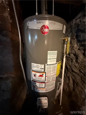 $149,900 | 131 Riverside Avenue, Buffalo, NY 14207