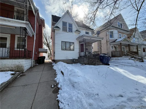 $149,900 | 131 Riverside Avenue, Buffalo, NY 14207