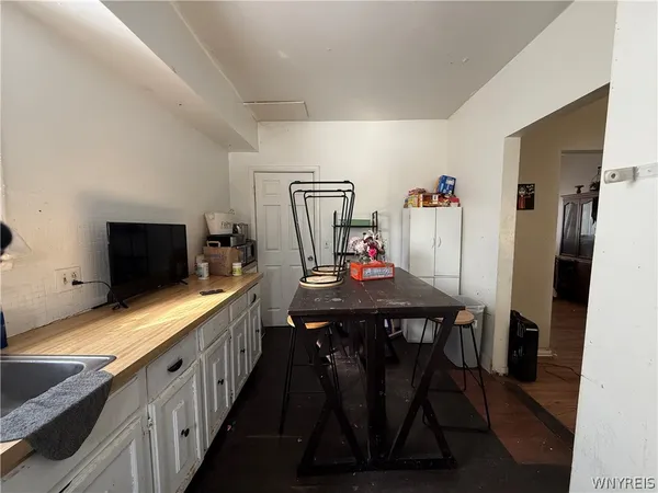 $149,900 | 131 Riverside Avenue, Buffalo, NY 14207