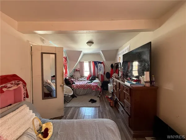 $149,900 | 131 Riverside Avenue, Buffalo, NY 14207