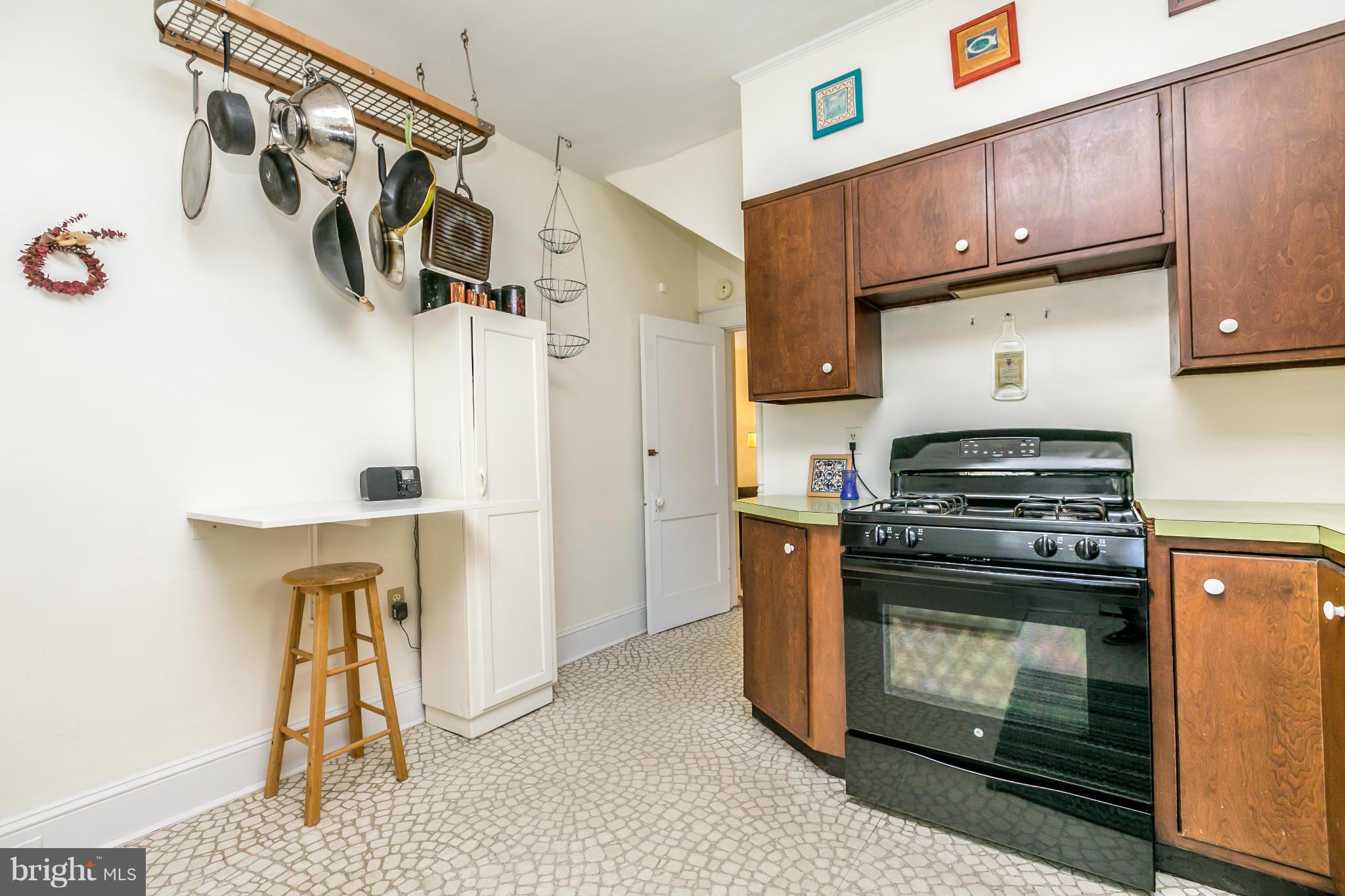6013 Sycamore Road Baltimore, MD 21212 - Photo 14 of 27 Kitchen
