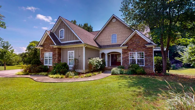 $699,000 | 355 Leatha Lane Northwest, Cleveland, TN 37312