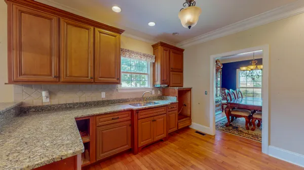 $679,000 | 355 Leatha Lane Northwest, Cleveland, TN 37312