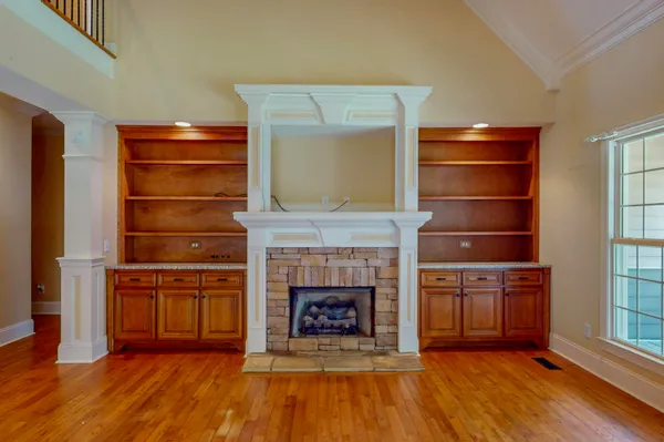 $679,000 | 355 Leatha Lane Northwest, Cleveland, TN 37312